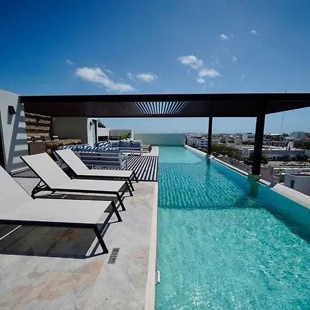 Penthouse Arenis Apartment